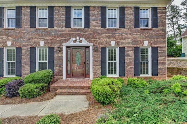 Building Photo - 478 Guilford Cir