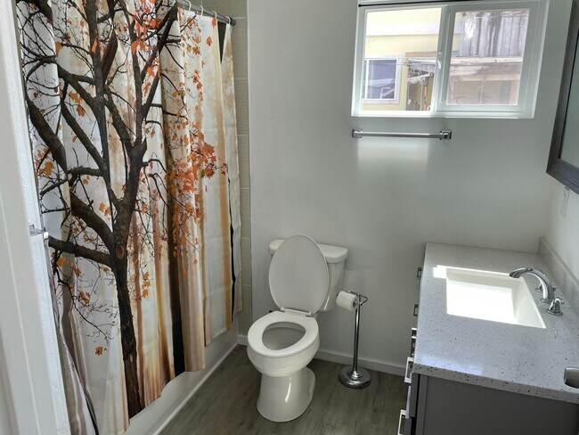 Foto del edificio - 54-132 Kawaipuna Street, Unit Downstairs