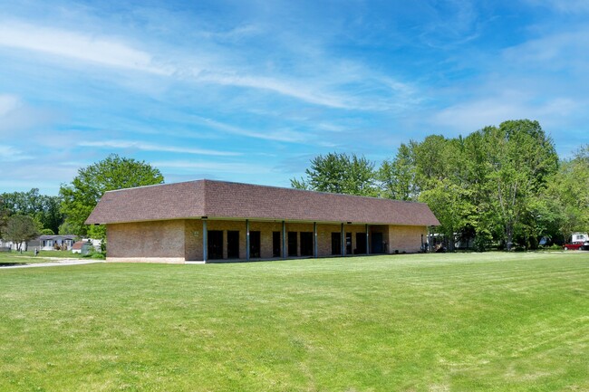 Foto del edificio - Kingsbrook Estates