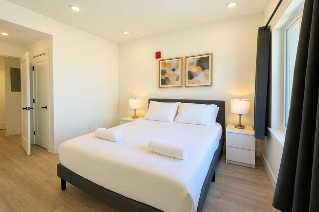 Foto del edificio - 2400 E Huntingdon St