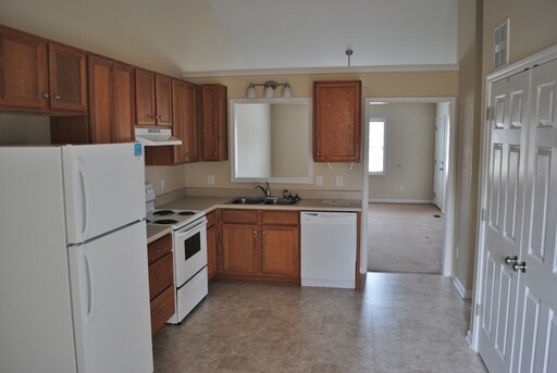 Building Photo - 109 Glass Top Ln