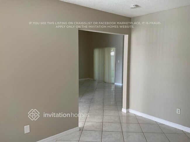 Building Photo - 17312 SW 149th Ct
