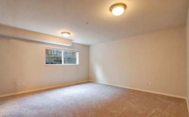 Building Photo - 3 bedroom in Edmonds WA 98026
