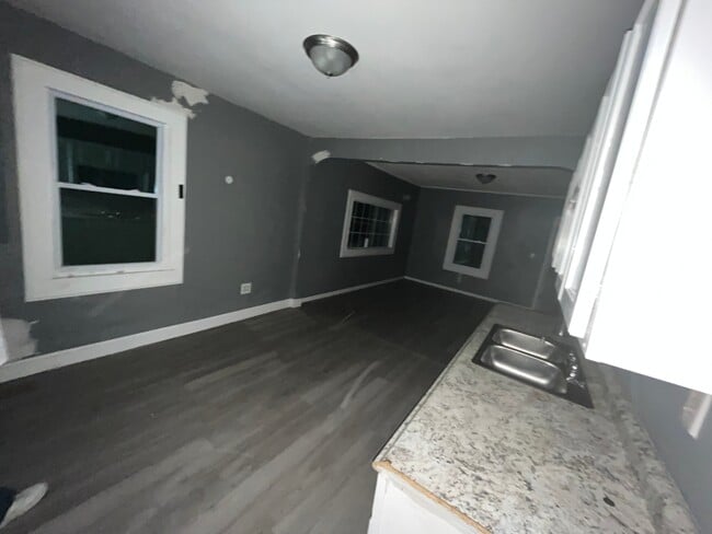 Building Photo - 1196 Mimosa Dr