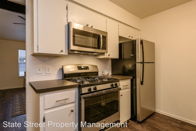 Foto del edificio - 1601 Kinney Ave