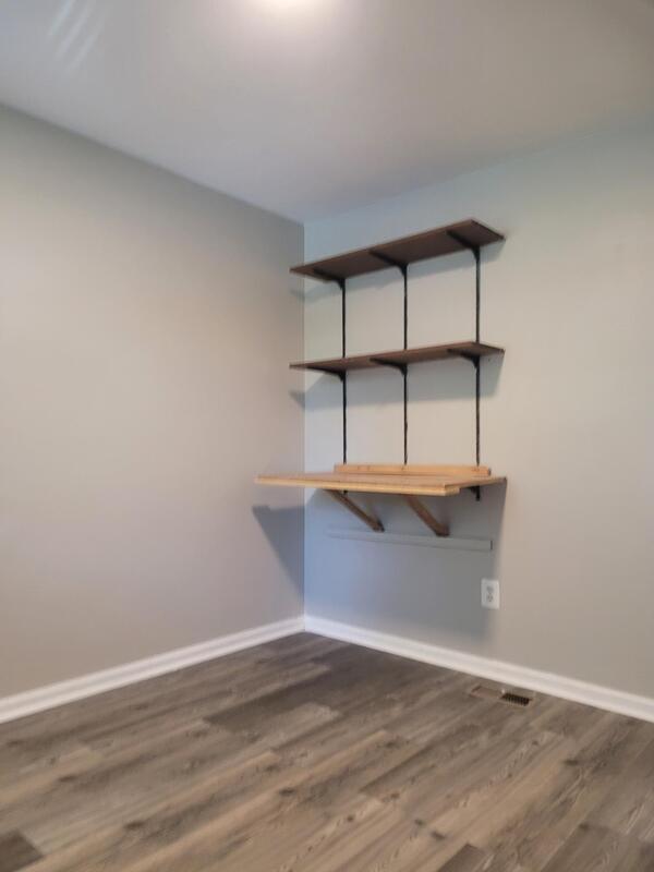 Building Photo - 639 Cherrier Ct