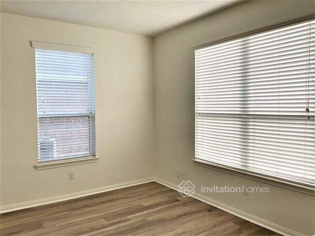 Foto del edificio - 3706 Iris Ridge Way