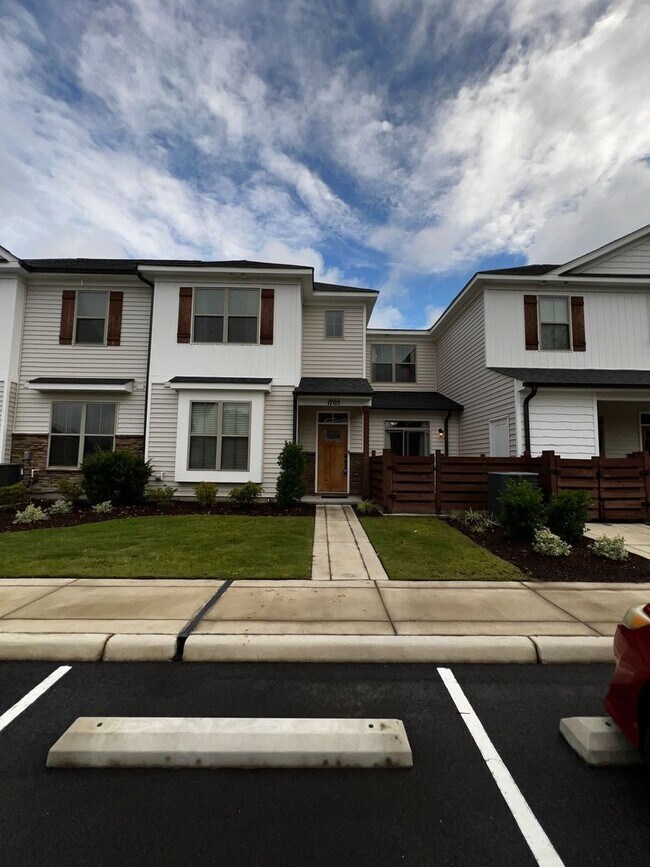 Foto del edificio - Charming 2-Bedroom, 3-Bath Home ASK ABOUT ...
