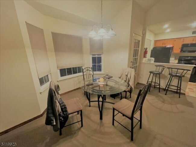 Building Photo - 1408 Pinhorn Dr