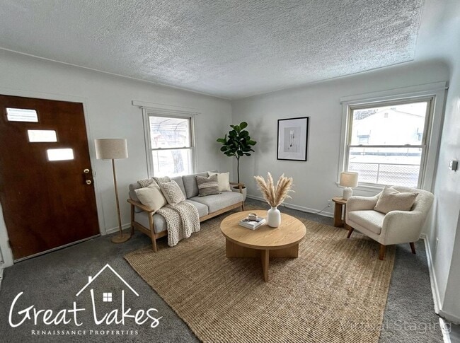 Foto del edificio - Lovely 3 Bedroom 1 Bathroom now available for rent