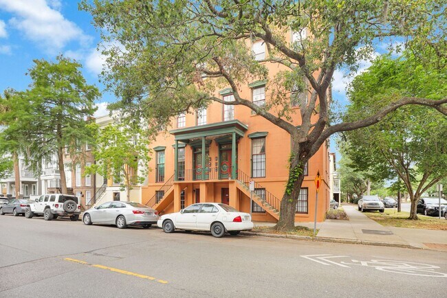 Foto del edificio - 703 Barnard St