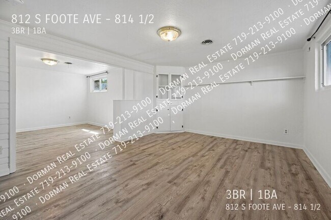 Building Photo - 812 S Foote Ave