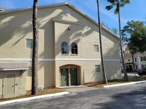 Building Photo - 5003 Sunridge Palms Dr