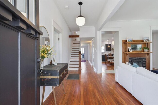 Foto del edificio - 1212 Merlin Ave SE