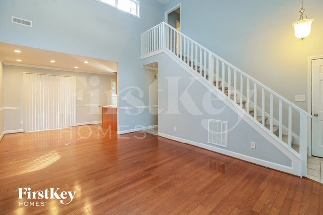Building Photo - 3974 Leinbach Dr