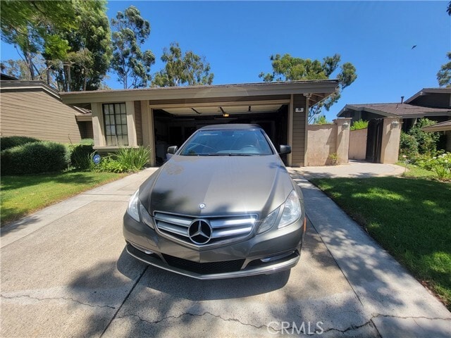 Building Photo - 5 Morning Glory