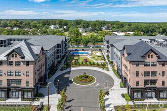 Building Photo - Westfield Crossing