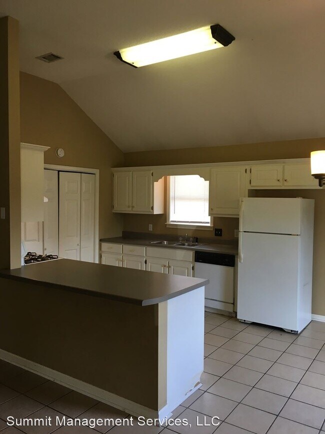 Building Photo - 2 br, 2 bath House - 408 Beauregard