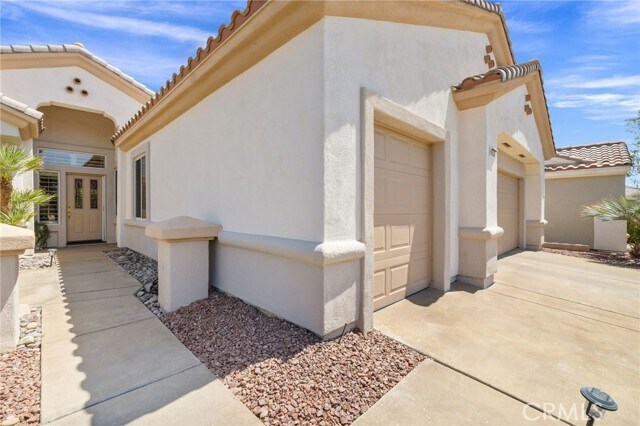 Foto del edificio - 78688 Sunrise Canyon Ave