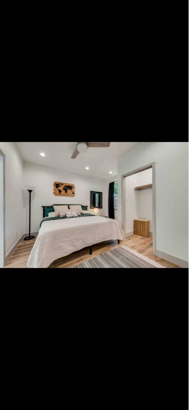 Foto del edificio - 2719 Foreman St