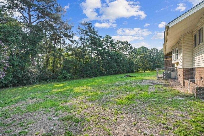 Foto del edificio - 607 Longleaf Ave