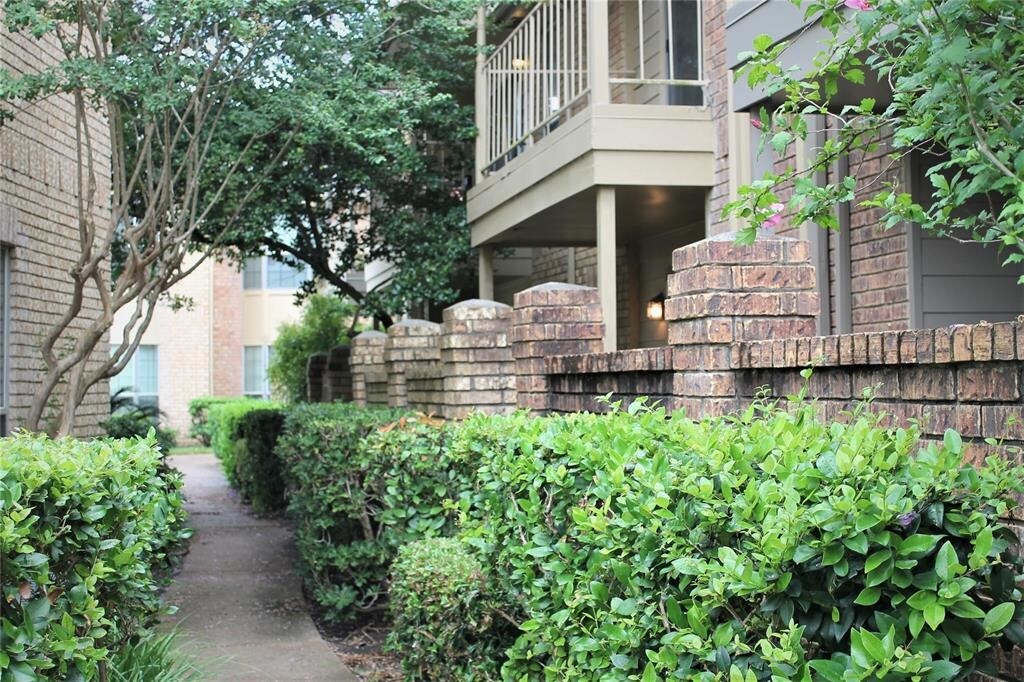 11201 Lynbrook Dr Unit 3105, Houston, TX 77042 Condo for Rent in