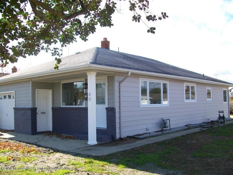 Primary Photo - 80 Montserrat St