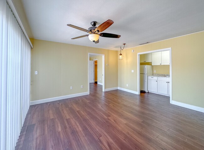 Foto del edificio - 2241 W Pensacola St