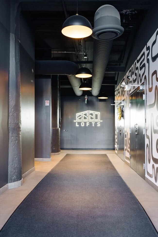 Foto del edificio - 2620 W Washington Blvd