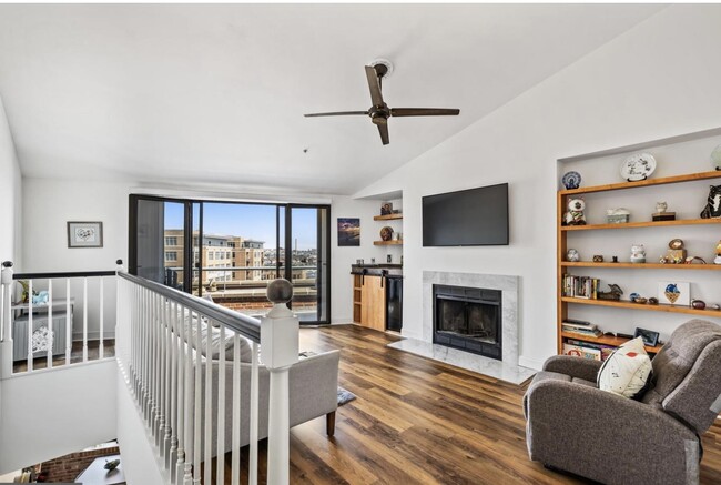 Loft - 1000 Fell St