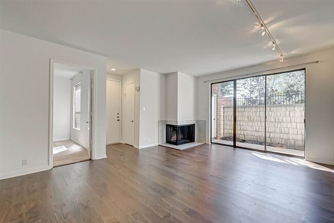 Foto del edificio - 2829 Timmons Ln