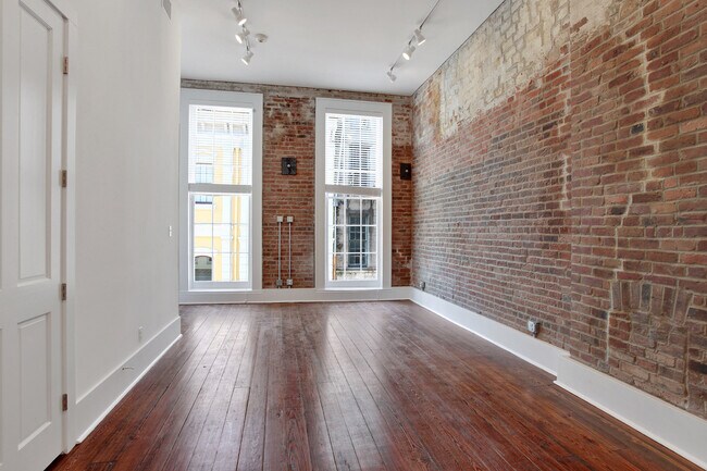 Foto del edificio - 204 Decatur St