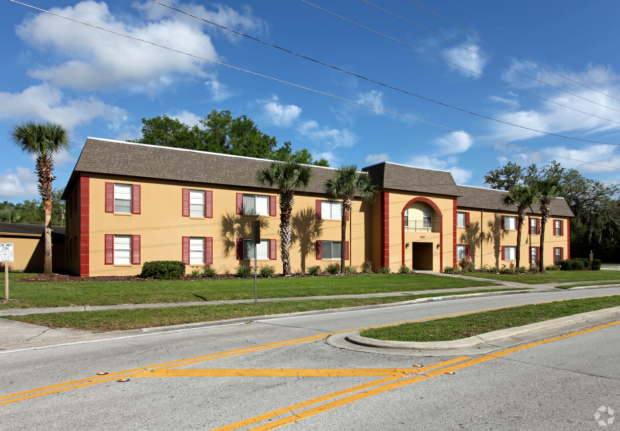 Primary Photo - Eastbrook Apartments