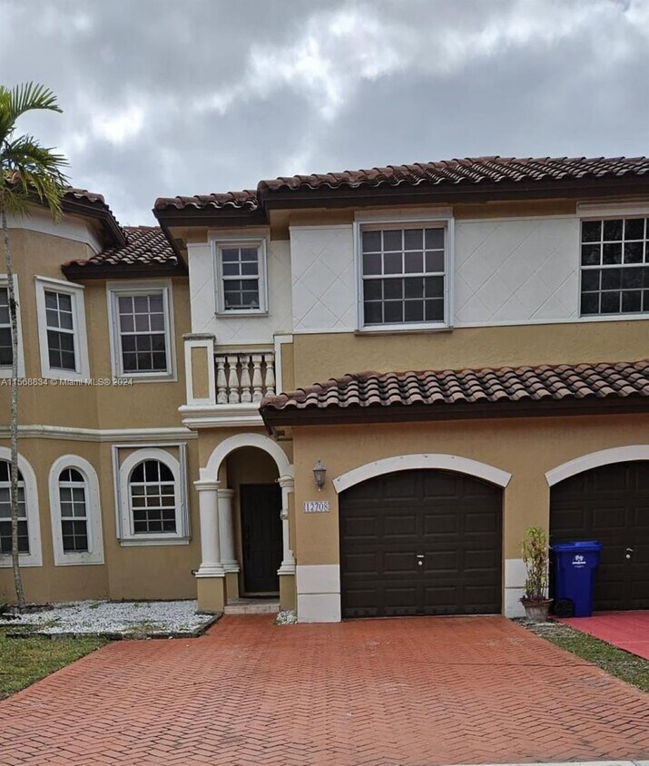 Foto principal - 12708 SW 49th Dr