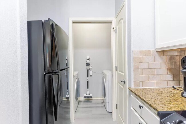 Foto del edificio - 14422 Verdemar Dr