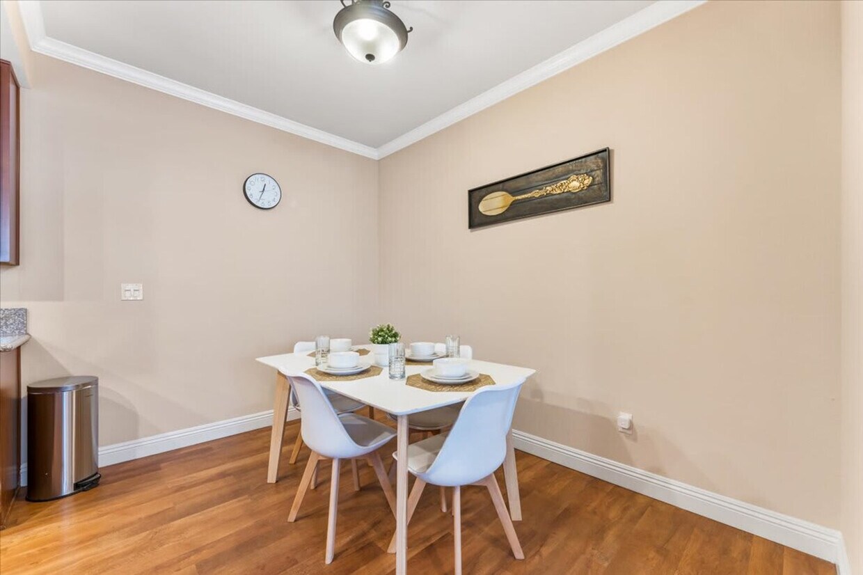 Foto principal - 11380 S Virginia St