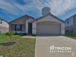 Building Photo - 1841 Acacia Dr