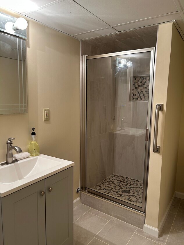 Foto del edificio - 34 Berdine Ct