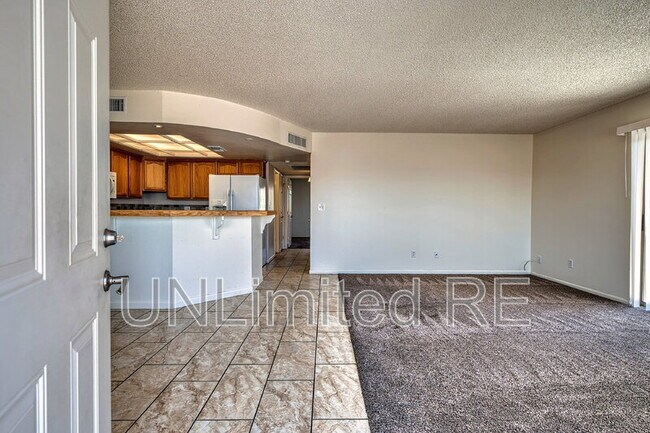Building Photo - 2982 Winterhaven Dr