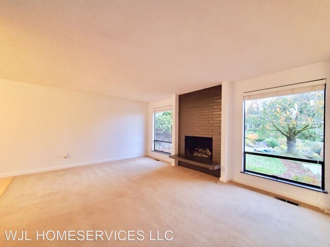 Foto del edificio - 3 br, 2.5 bath House - 13305 NE 117th Wy