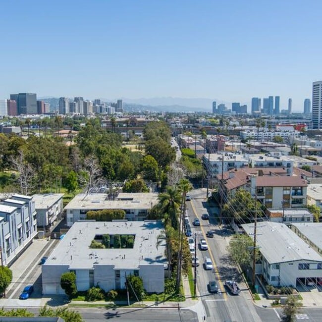 Interior Photo - Ohio Luxury Investments LLC