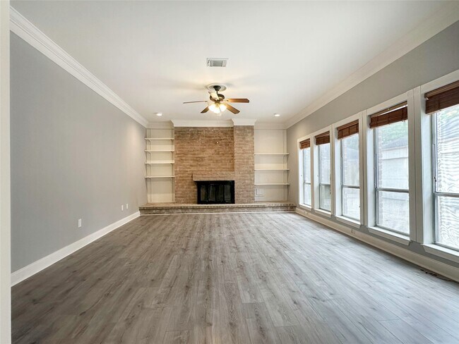 Foto del edificio - 6806 Winkleman Rd