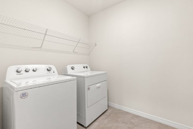 Foto del edificio - LIKE NEW Home For Rent in Epperson Ranch with Tons of Upgrades!