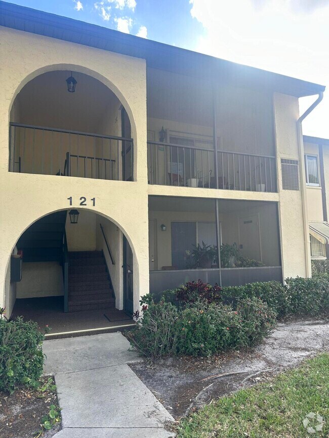 Pine Ridge South Condominiums Apartments for Rent Greenacres, FL 30