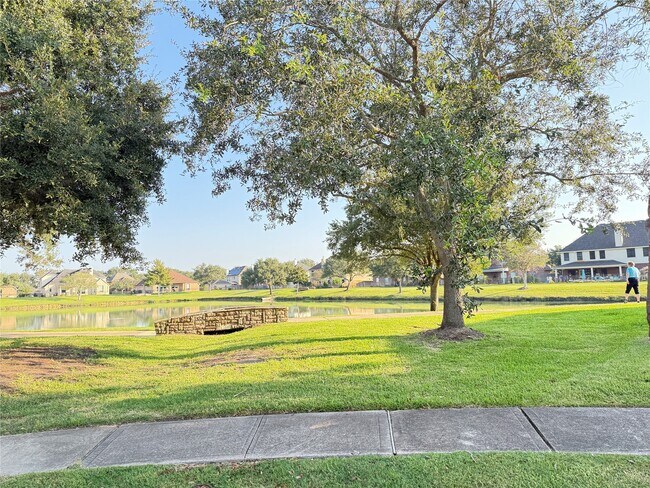 Building Photo - 3808 Travis Lake Ct