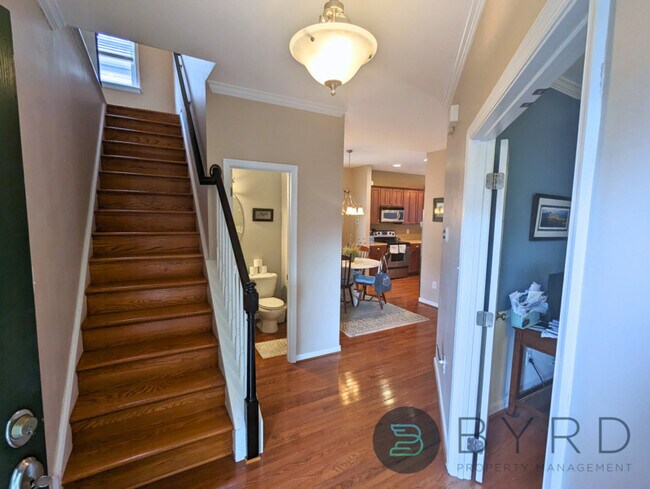 Building Photo - 941 Gorham Ct