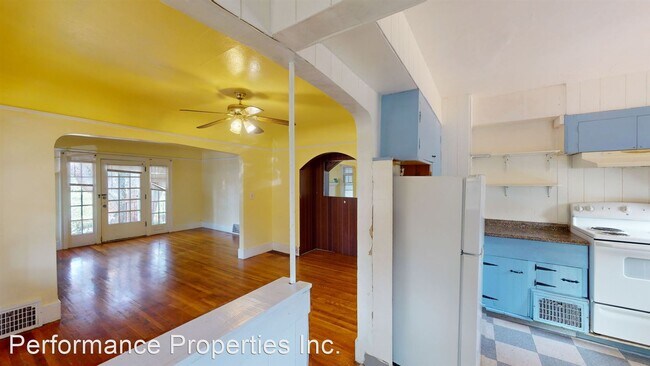 Building Photo - 3 br, 2 bath House - 14 NE 53rd Avenue