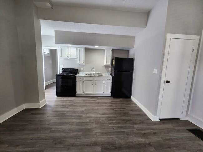 Building Photo - 1 Bedroom in the Farrington Grove Neighbor...