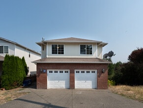 Building Photo - 7972 39th Ave S