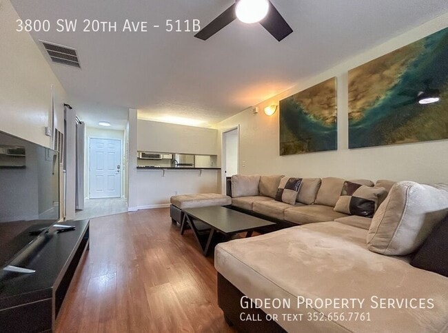 Building Photo - 3800 SW 20th Ave